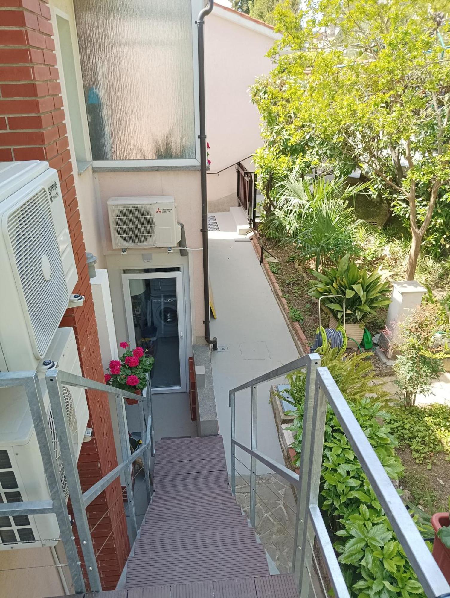 Green Park And Sunny Terrace Apartments Ankaran Exterior foto